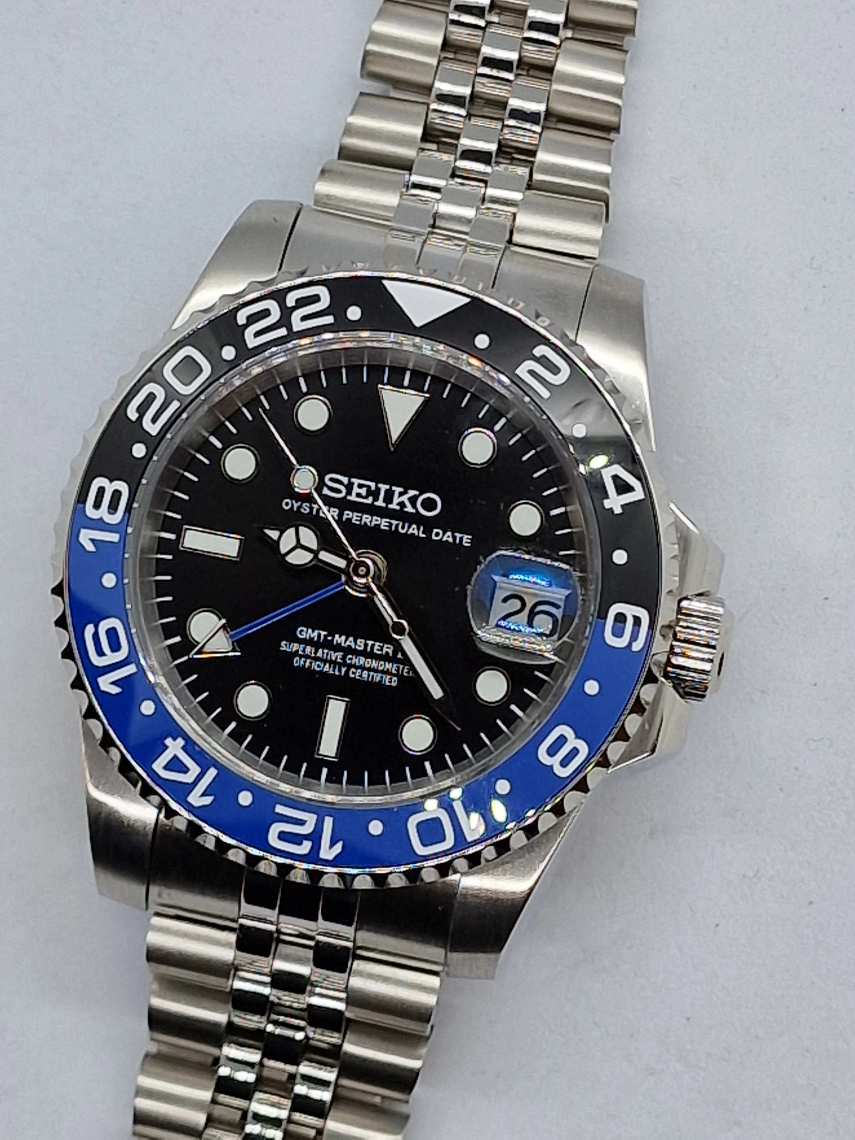 Cadran arabe gris, acier, automatique – Édition Seikmod Lux | Verre saphir | Acier 316L