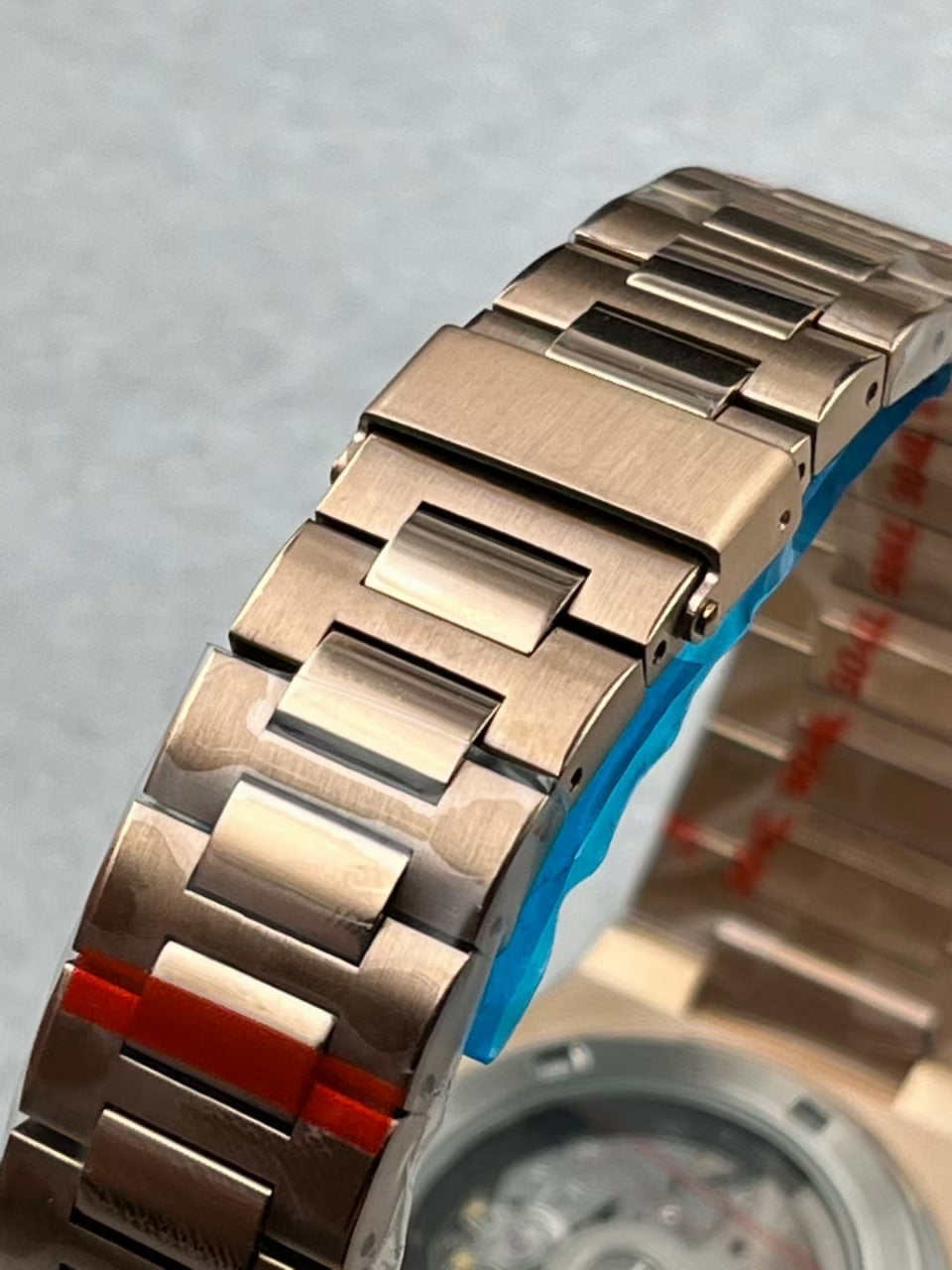 Cadran arabe gris, acier, automatique – Édition Seikmod Lux | Verre saphir | Acier 316L