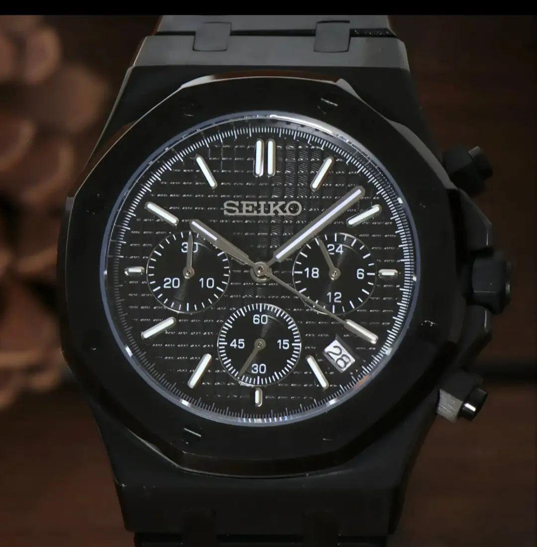 BLACK ON BLACK CHRONOGRAPH SEIKO MOD ROYAL SEIKOAK