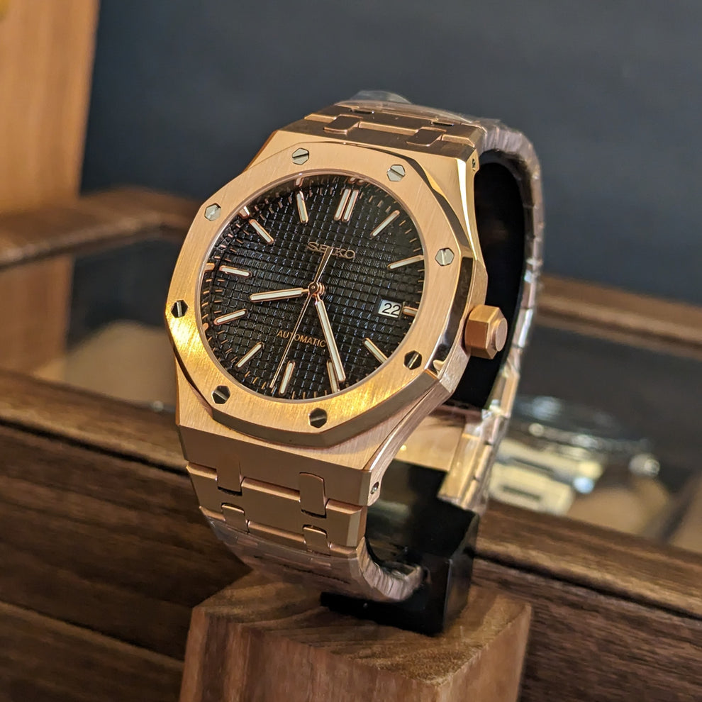 ROSE GOLD BLACK SEIKO MOD ROYAL SEIKOAK
