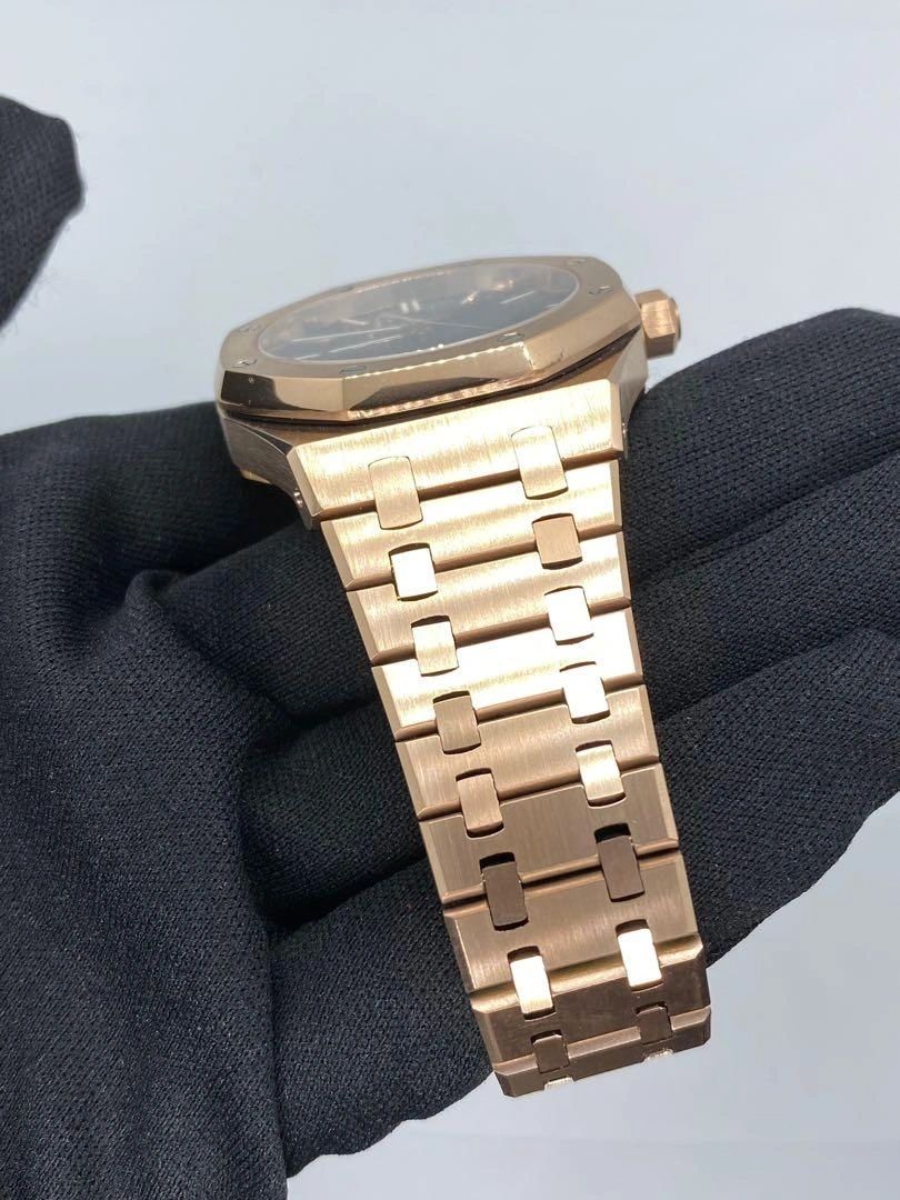 ROSE GOLD BLACK SEIKO MOD ROYAL SEIKOAK