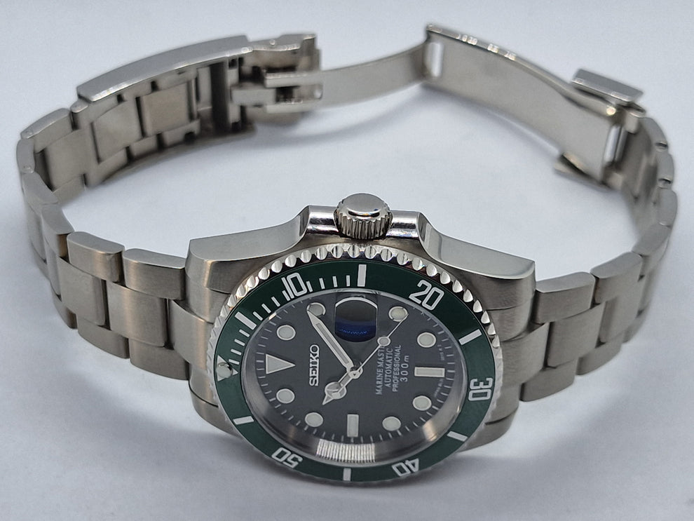 ساعة سيكمود لوكس إيديشن، مينا عربية رمادية، أوتوماتيكية من الفولاذ | كريستال ياقوتي | فولاذ 316L