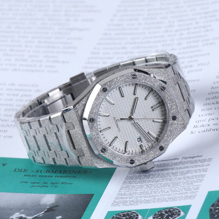 WHITE FROSTED SEIKO MOD ROYAL SEIKOAK