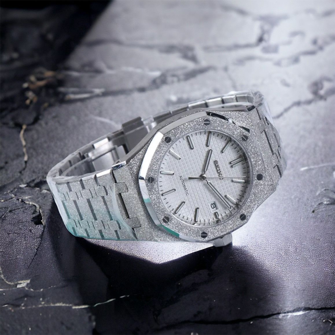 WHITE FROSTED SEIKO MOD ROYAL SEIKOAK