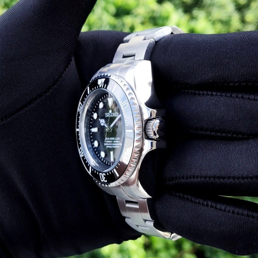 ساعة سيكمود لوكس إيديشن، مينا عربية رمادية، أوتوماتيكية من الفولاذ | كريستال ياقوتي | فولاذ 316L