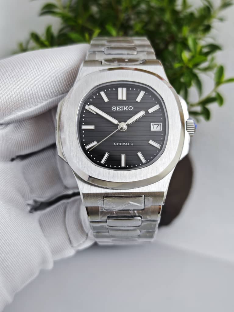 STEEL BLACK CLASSIC DIAL Seiko Mod NAUTIKO