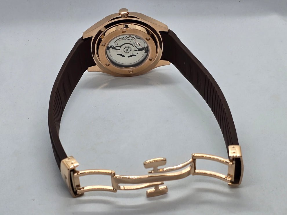 rose gold brown seiko mod nautiko brown rubber band detail