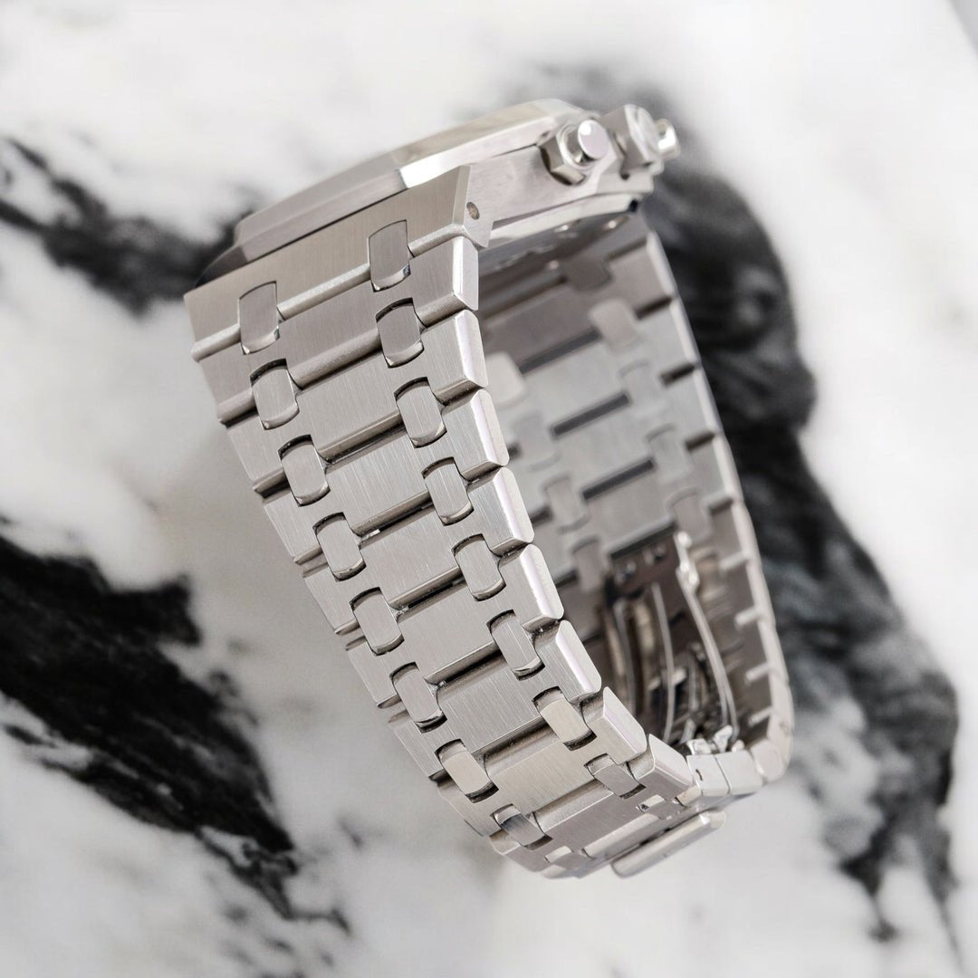 Black Dial Seiko Mod Chronograph – Octagonal Bezel Close-Up