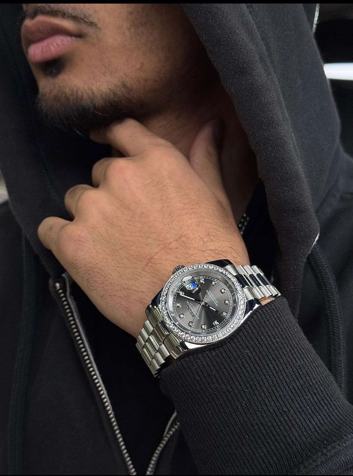 GREY DIAMOND DIAL DIAMOND BEZEL STEEL SEIKO MOD SEIKJUST