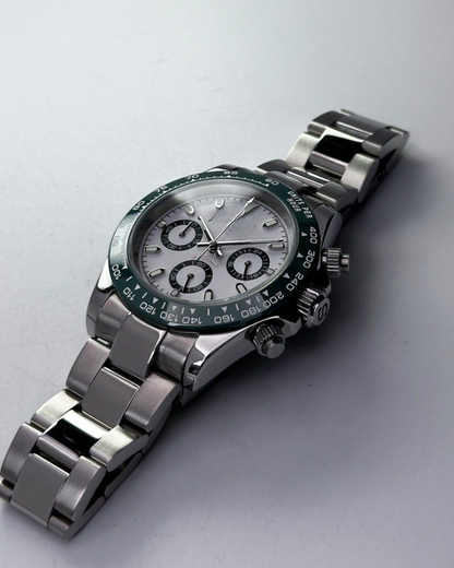 WHITE CLASSIC DIAL GREEN BEZEL STEEL OYSTER SEIKTONA