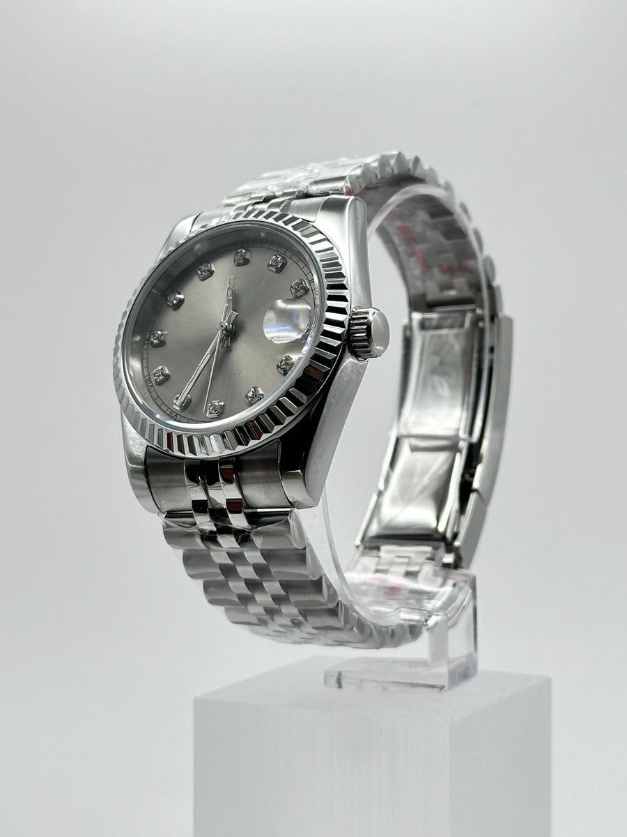 GREY DIAMOND DIAL STEEL SEIKJUST