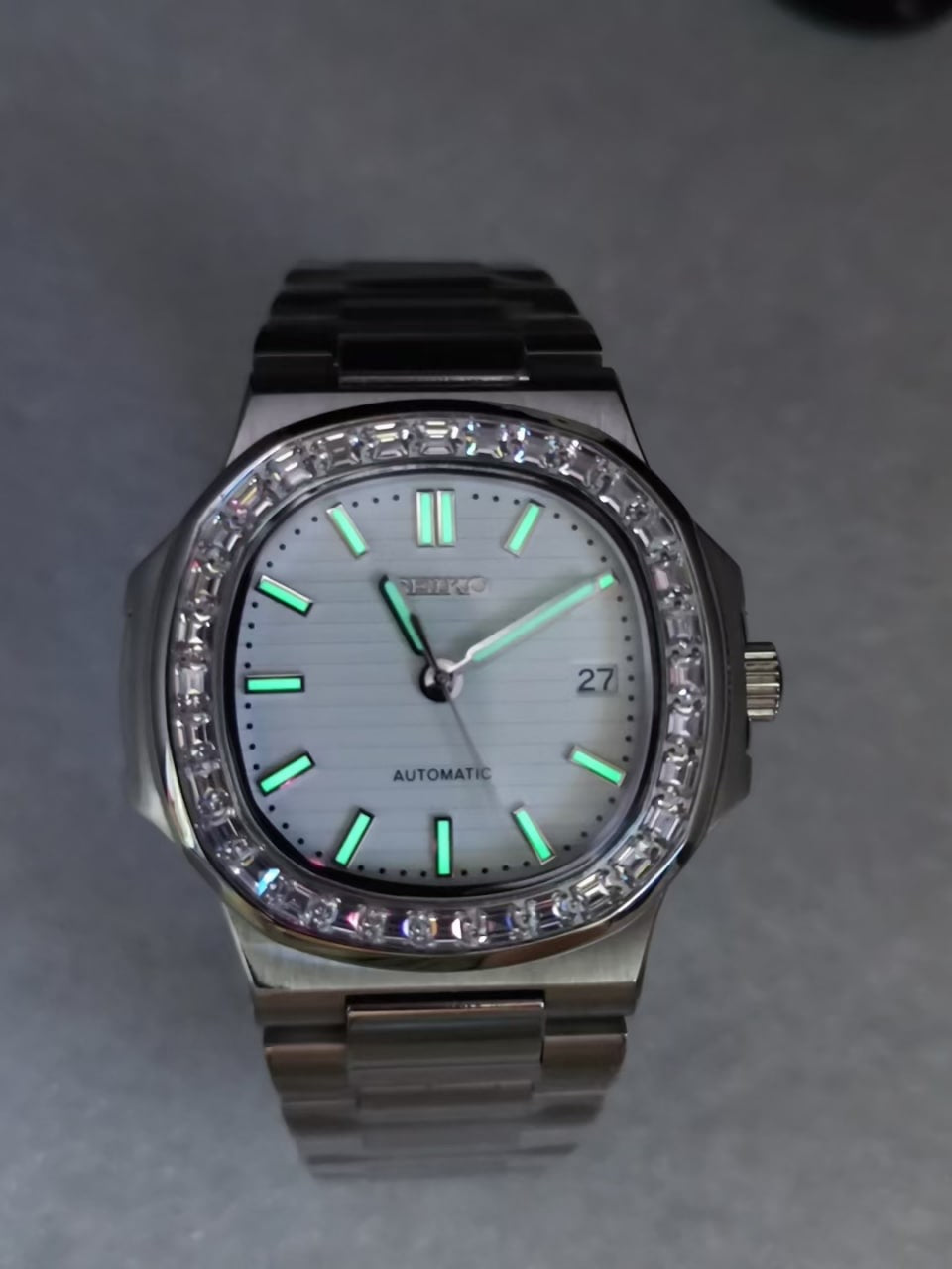 Cadran arabe gris, acier, automatique – Édition Seikmod Lux ​​| Verre saphir | Acier 316L 