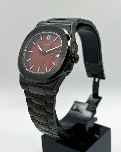 RED ON BLACK CLASSIC DIAL Seiko Mod NAUTIKO