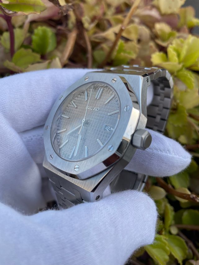 STEEL LIGHT GERY SEIKO MOD ROYAL SEIKOAK