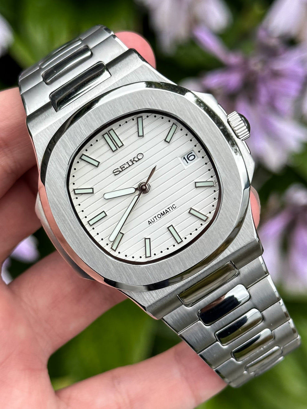 ساعة سيكمود لوكس إيديشن، مينا عربية رمادية، أوتوماتيكية من الفولاذ | كريستال ياقوتي | فولاذ 316L 