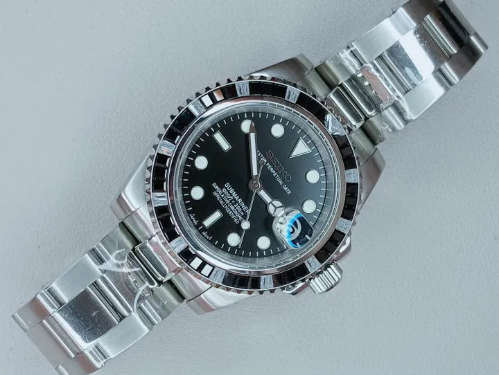 ساعة سيكمود لوكس إيديشن، مينا عربية رمادية، أوتوماتيكية من الفولاذ | كريستال ياقوتي | فولاذ 316L 