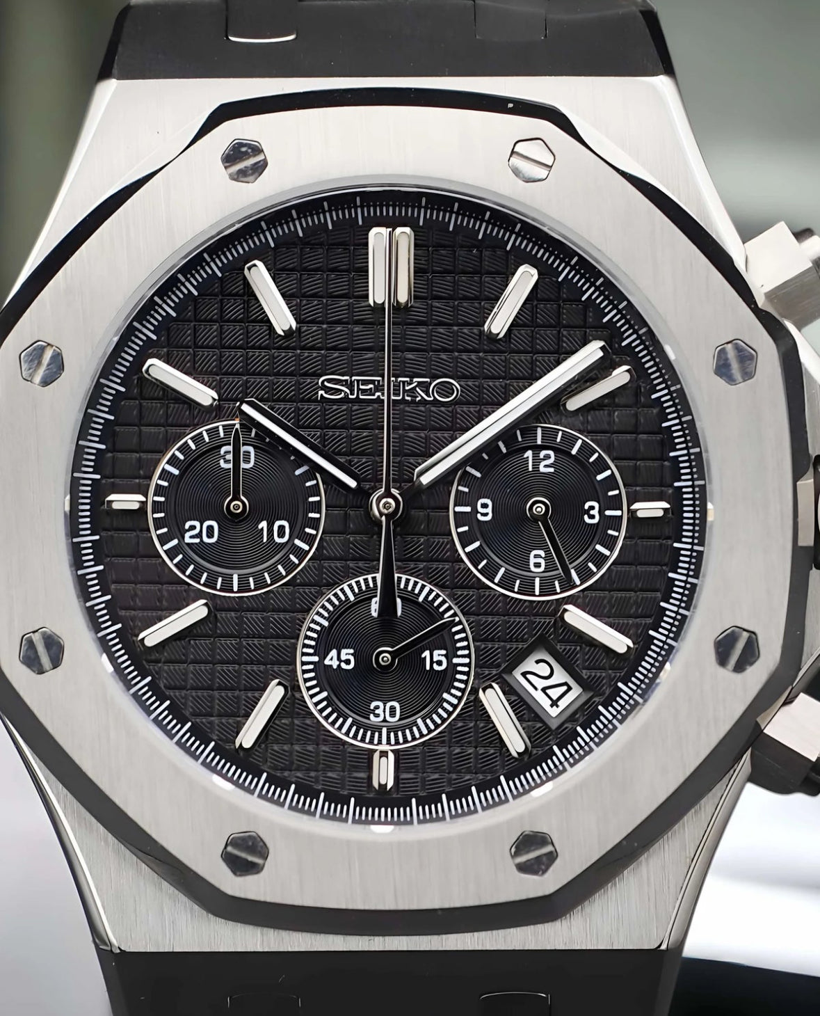 كرونوغراف فولاذي أسود من سيكو مود رويال سيكو أوك 