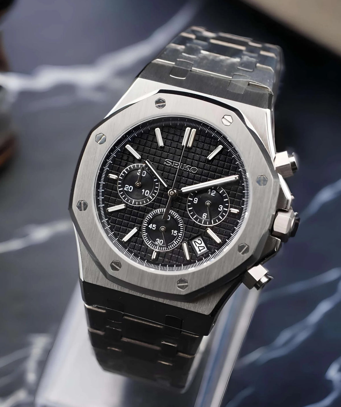 كرونوغراف فولاذي أسود من سيكو مود رويال سيكو أوك 