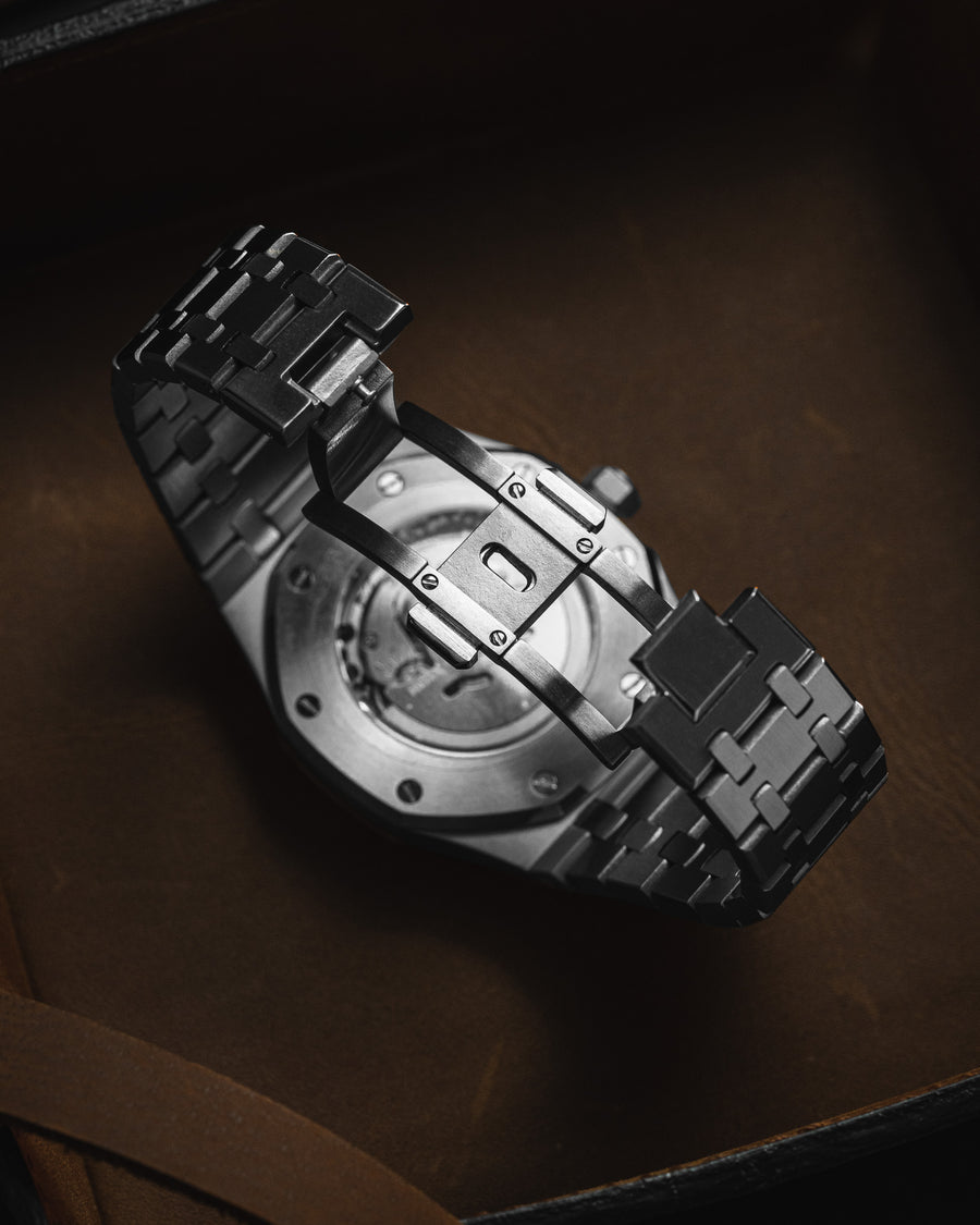 STEEL BLACK SEIKO MOD ROYAL SEIKOAK