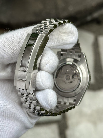 WHITE ROMAN DIAL STEEL SEIKJUST