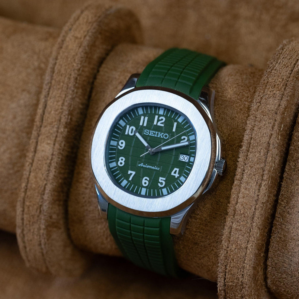 ساعة سيكمود لوكس إيديشن، مينا عربية رمادية، أوتوماتيكية من الفولاذ | كريستال ياقوتي | فولاذ 316L 