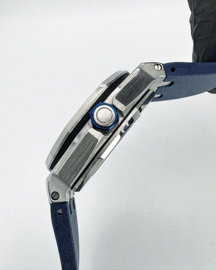 BLUE STEEL YELLOW HAND RUBER STRAP SEIKO MOD ROYAL SEIKOAK