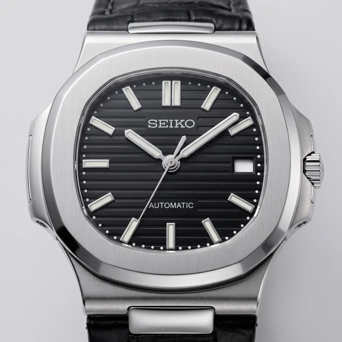 Seiko Mod Uhr Automatik - 41 mm - Gehäuseboden aus Stahl – Zifferblatt Nahaufnahme – MedoMods