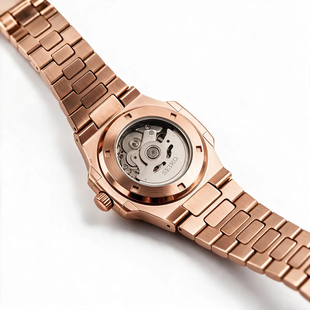 Seiko Mod Uhr NAUT MOD – ROSÉGOLD – BLAU – Gehäuseboden Roségold – MedoMods