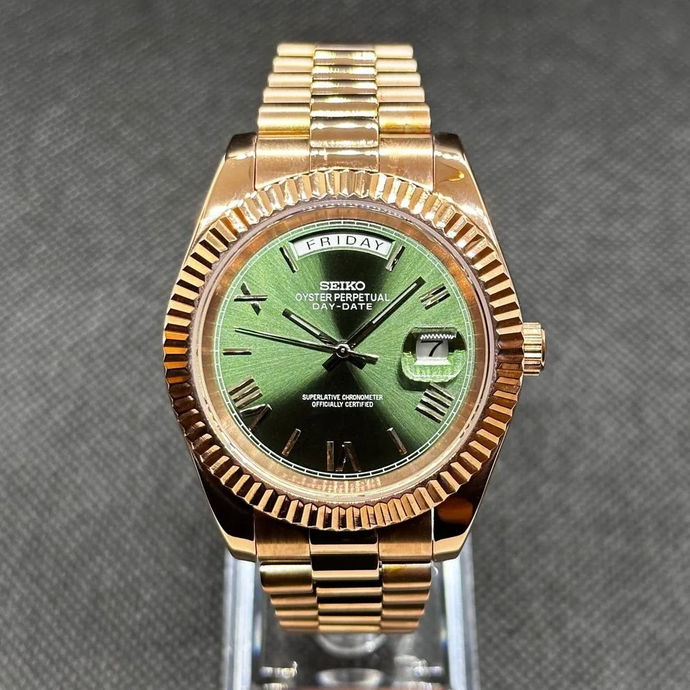 DAY MOD – Olive Green Sunburst Roman Dial • Automatic