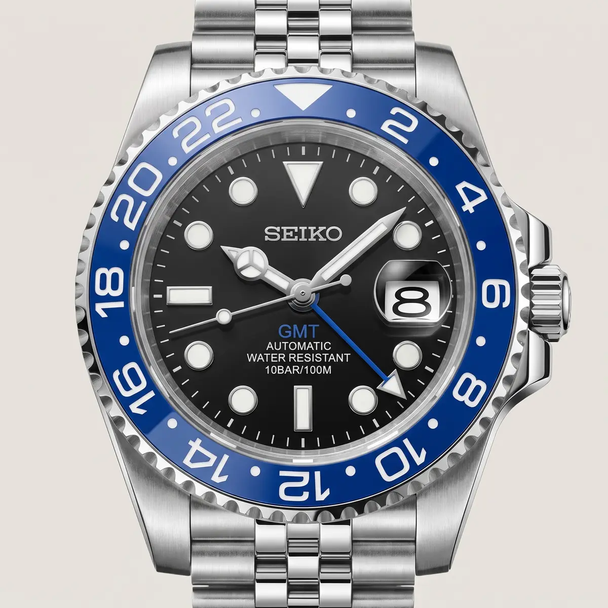Seiko Mod Uhr GMT MOD – HEIDELBEERE – Zifferblatt Nahaufnahme – MedoMods
