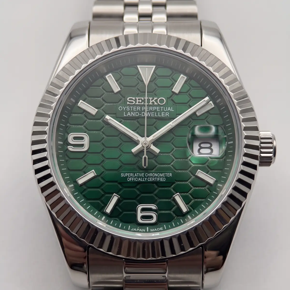 Seiko Mod Uhr LAND MOD – GRÜN – Zifferblatt Nahaufnahme – MedoMods