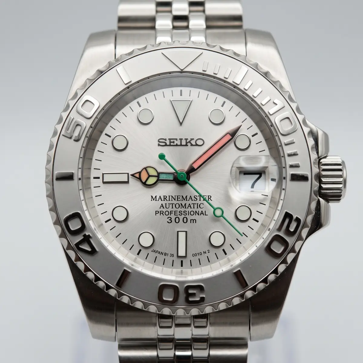 Seiko Mod Uhr MARINER MOD – GRAY LIGHTNING – Zifferblatt Nahaufnahme – MedoMods