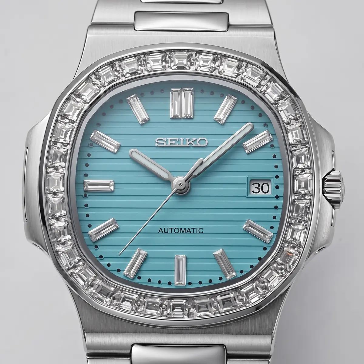 Seiko Mod Uhr NAUT MOD – TIFFANY (DIAMANT) – Zifferblatt Nahaufnahme – MedoMods