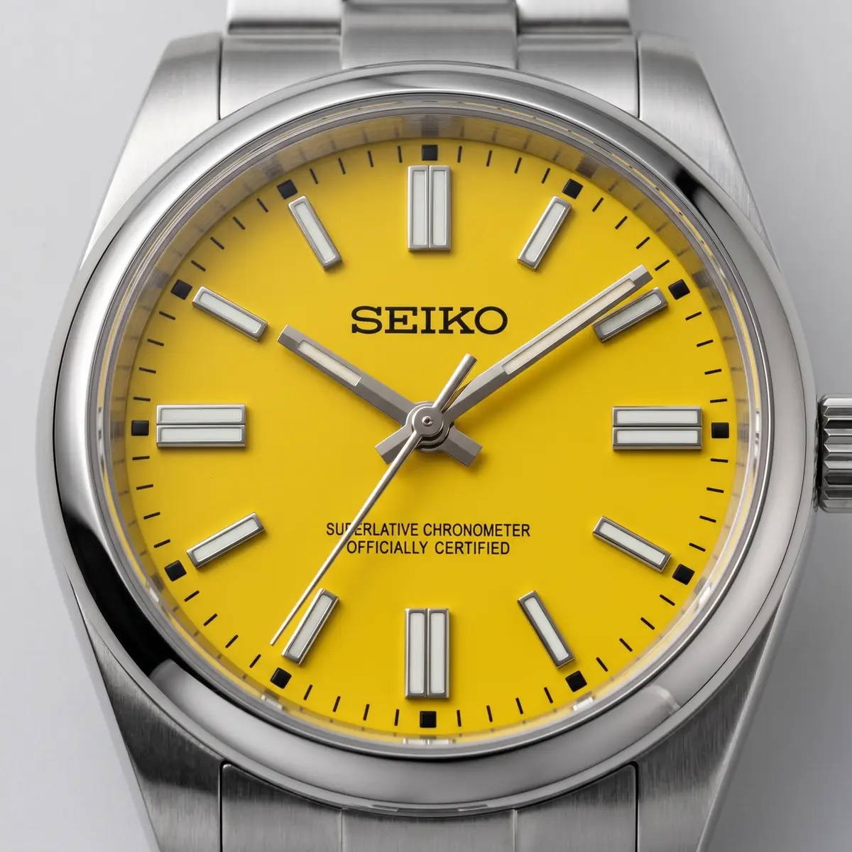 Seiko Mod Uhr OYST MOD – GELB – Zifferblatt Nahaufnahme – MedoMods