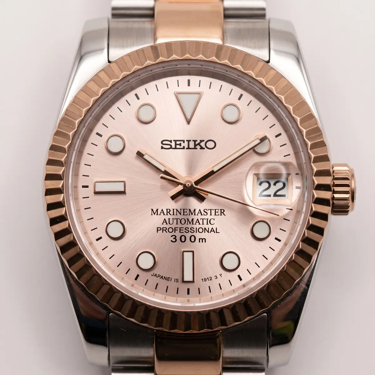 Seiko Mod Uhr SEIKO MOD Damen – Rosa/Rosé – Automatik | MedoMods – Zifferblatt Nahaufnahme – MedoMods