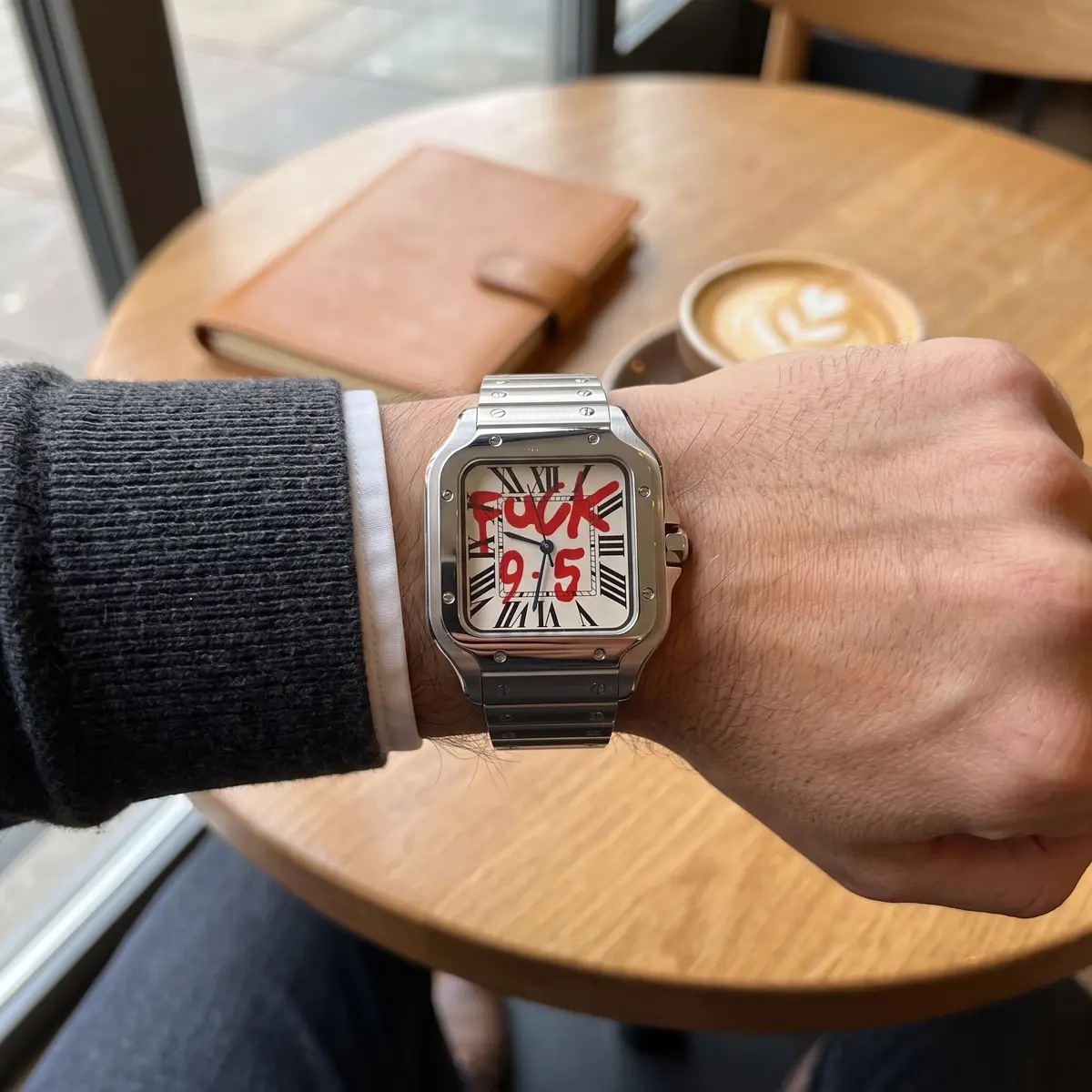 Seiko Mod Uhr SEIKTOS | 9-5 Classic Zifferblatt – 38 mm – am Handgelenk – Wristshot – MedoMods