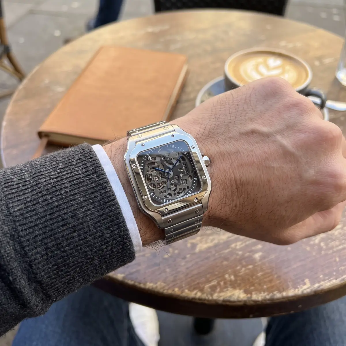Seiko Mod Uhr SEIKTOS MOD – SKELETON – am Handgelenk – Wristshot – MedoMods