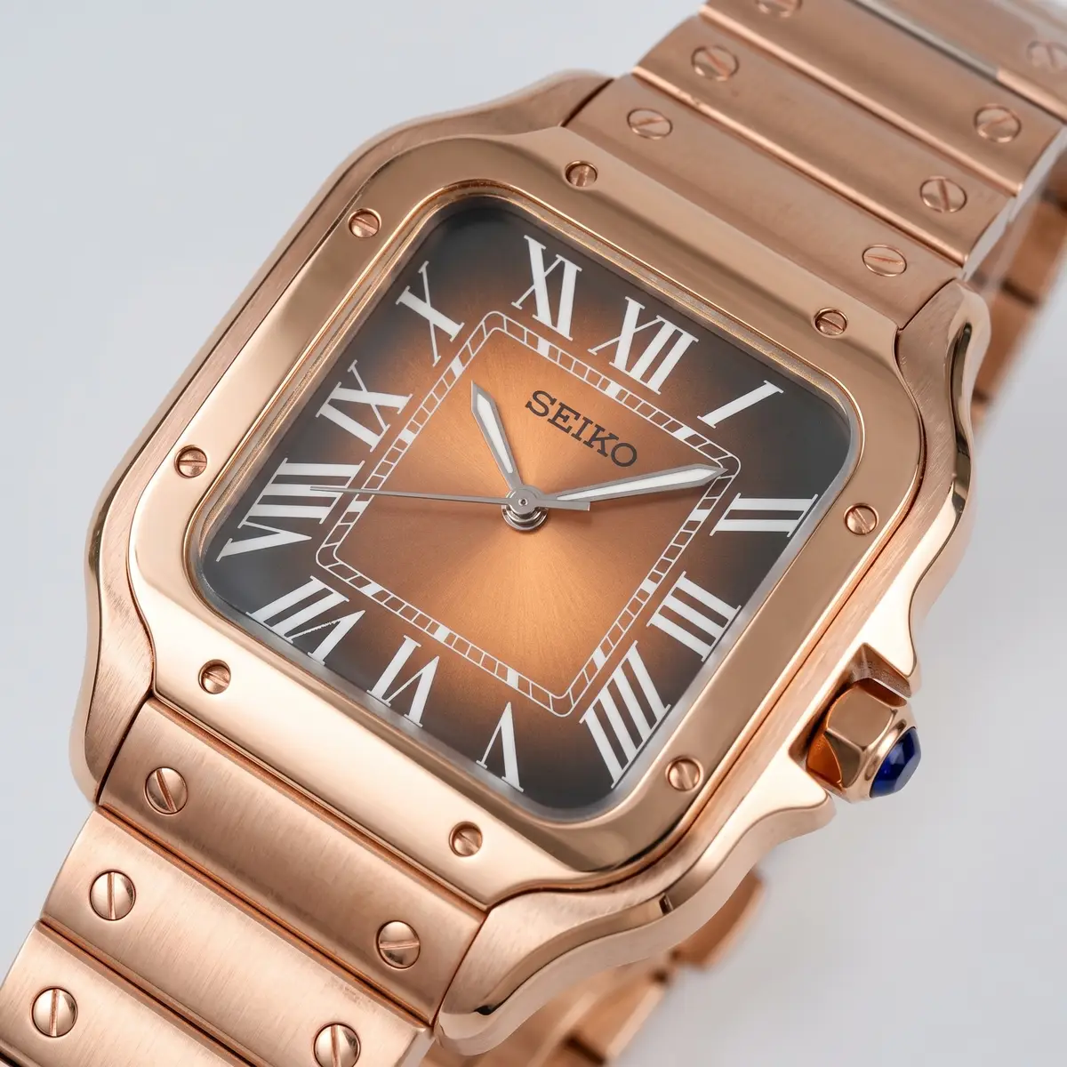 Seiko Mod Uhr SEIKTOS | Roségold & braunes Zifferblatt – 38 mm – Zifferblatt Nahaufnahme – MedoMods