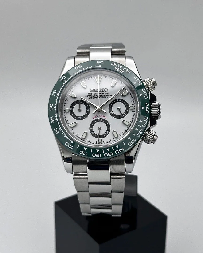 TONA MOD | Chronograph mit grüner Lünette – 40 mm
