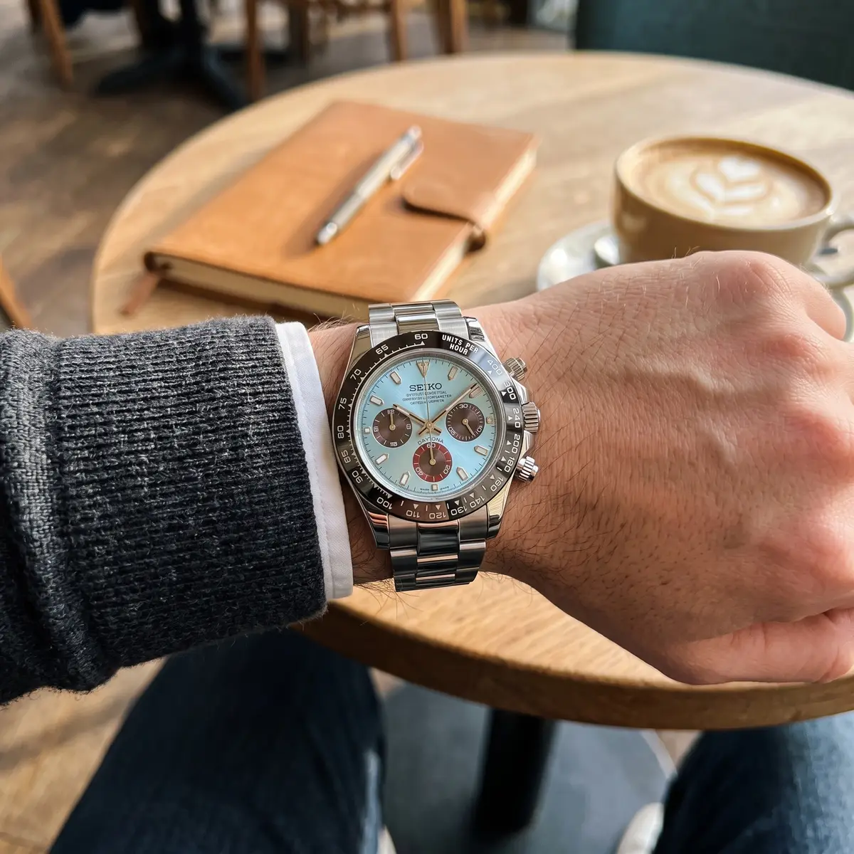 Seiko Mod Uhr TONA MOD โ SKY STRIKER โ am Handgelenk โ Wristshot โ MedoMods
